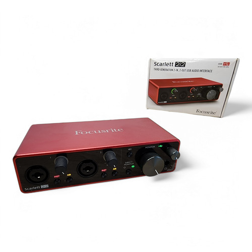 Focusrite scarlett 2i2 - focusrite,