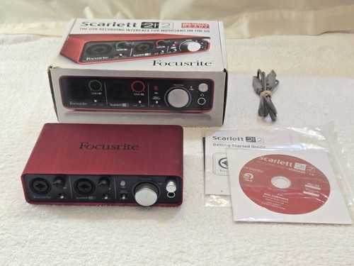 Focusrite scarlett 2i2 usb - scarlett,