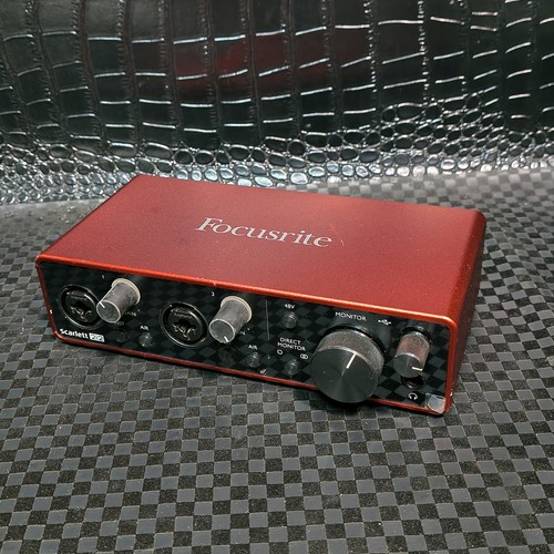 Focusrite scarlett 2i2 2x2 - scarlett,