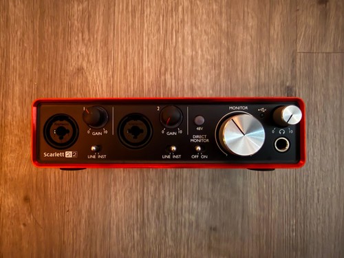 Focusrite scarlett 2i2 usb - scarlett,