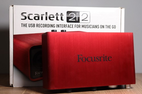 Focusrite scarlett 2i2 1st - focusrite,