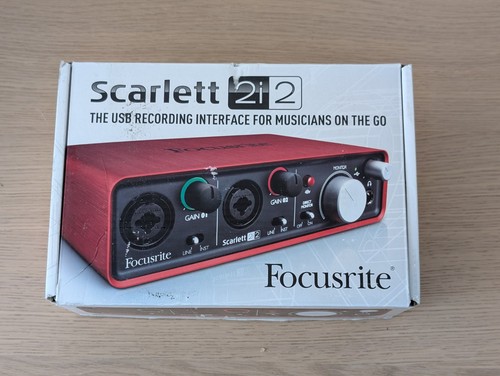 Focusrite scarlett 2i2 usb - 2i2,