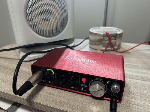 Focusrite scarlett 2i2 2nd - scarlett, gen