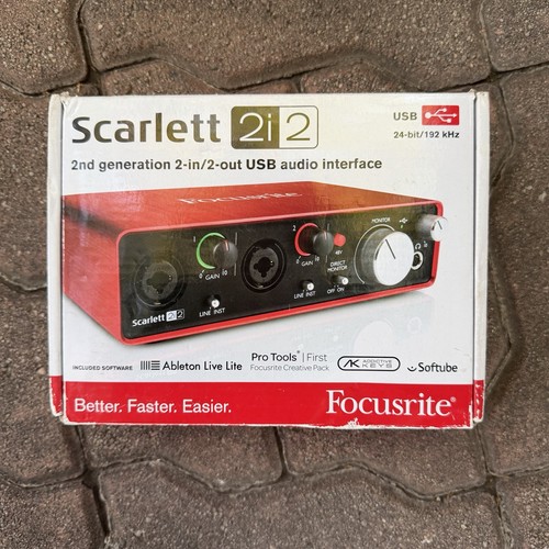 Focusrite scarlett 2i2 - scarlett,