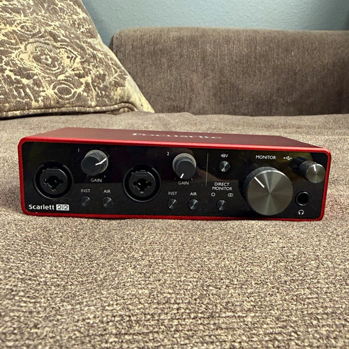 Focusrite scarlett 2i2 3rd - scarlett,