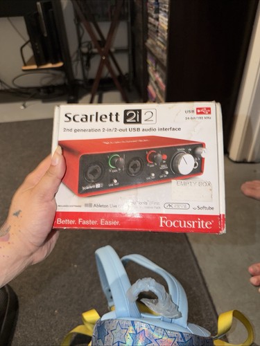 Focusrite scarlett 2i2 - focusrite,