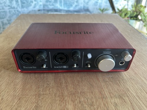 Focusrite scarlett 2i2 2x2 2nd - 2i2,