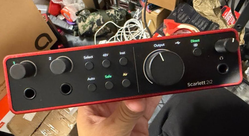 Focusrite scarlett 2i2 - 4th, gen