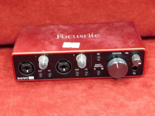 Focusrite scarlett 2i2 - scarlett,