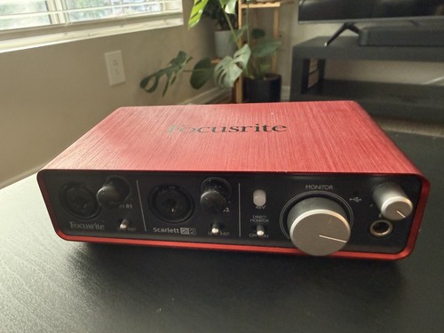 Focusrite scarlett 2i2 usb - focusrite,