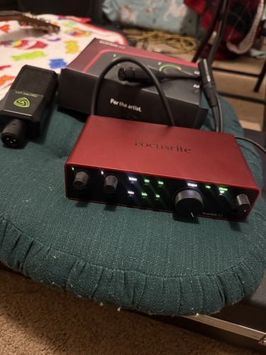 Focusrite scarlett 2i2 4th - focusrite,