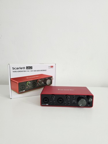 Focusrite scarlett 2i2 - scarlett,