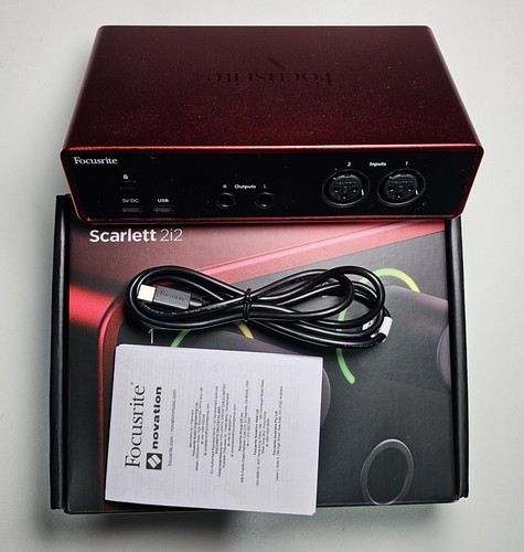 Focusrite scarlett 2i2 - scarlett,