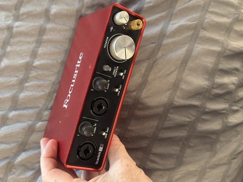 Focusrite scarlett 2i2 2nd - focusrite,